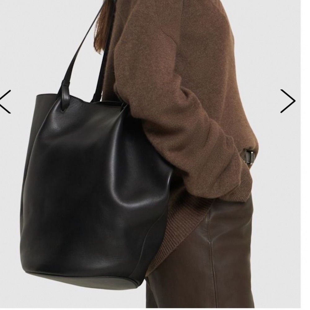 LOULOU STUDIO black leather tote - Picture 3 of 10